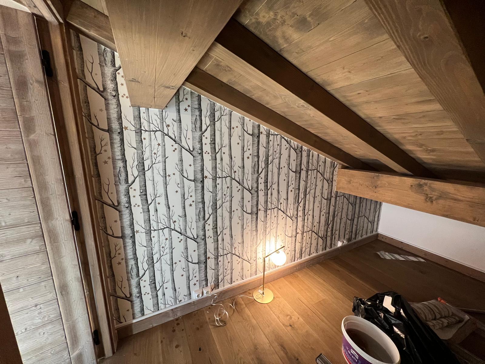 Papier peint forêt dans un chalet